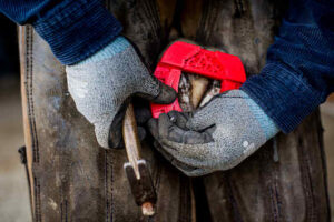 Pose fer'air - brocher